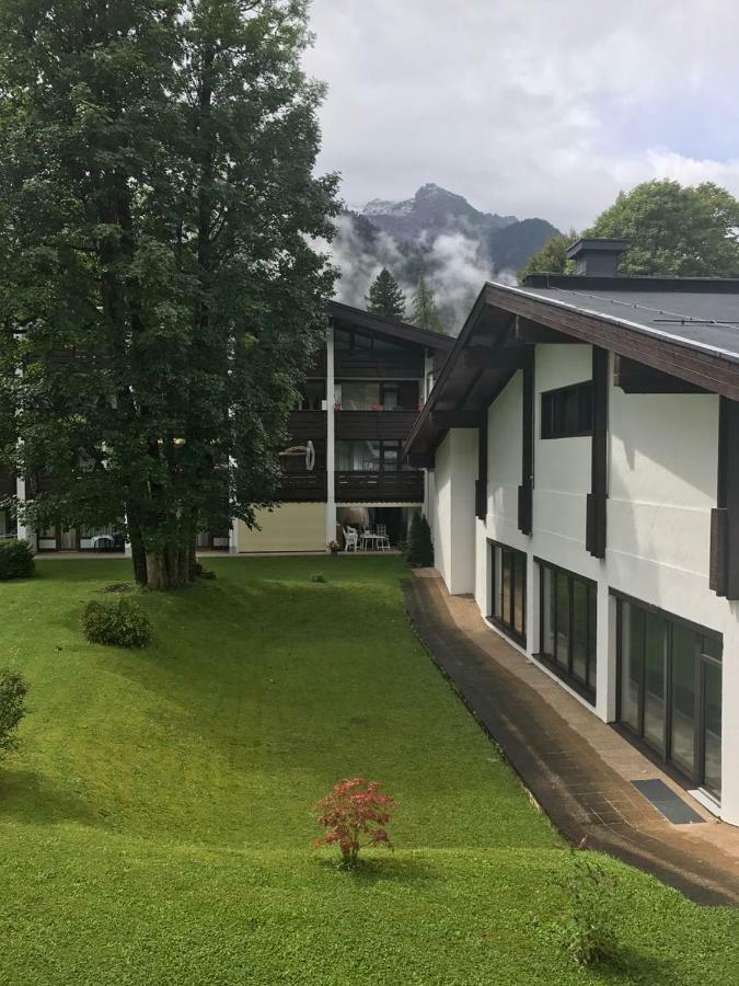 Grubhof Castle Flat For Families Lägenhet Sankt Martin bei Lofer Exteriör bild